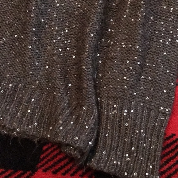 Apt 9 size medium nwot sweater - Picture 3 of 3